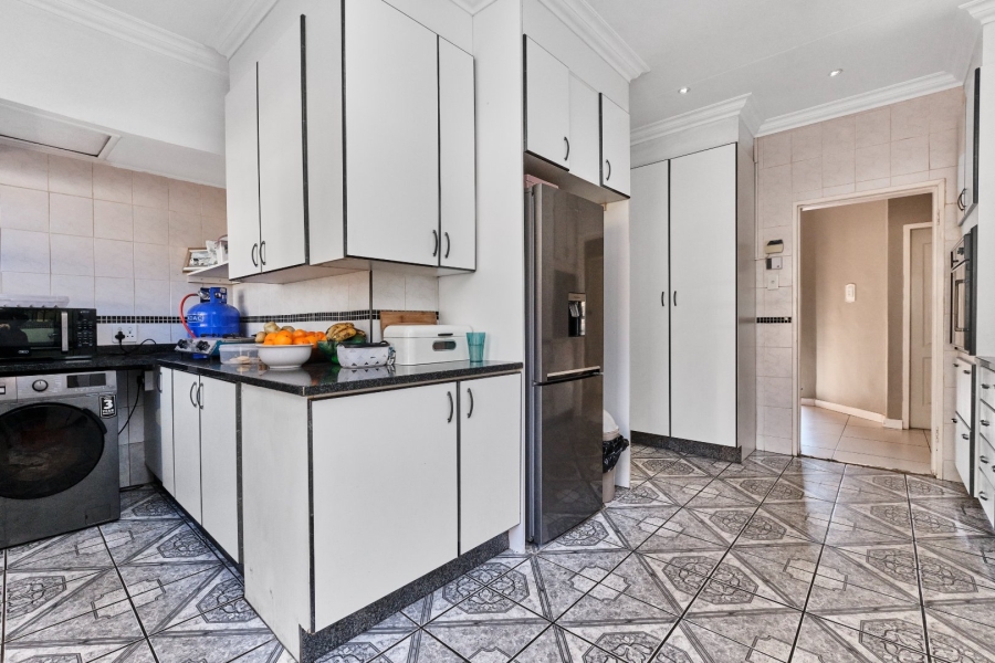 4 Bedroom Property for Sale in Malanshof Gauteng