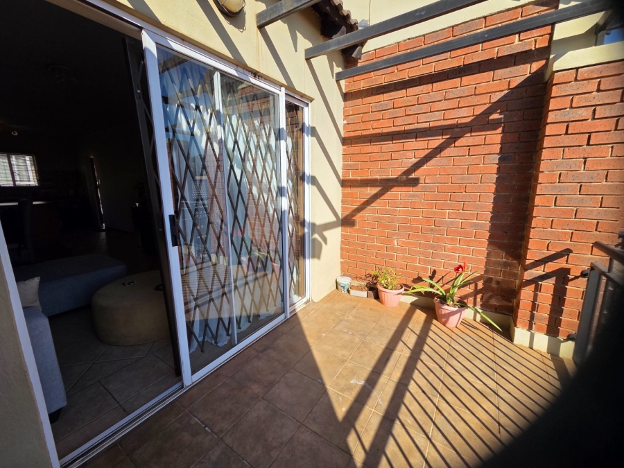2 Bedroom Property for Sale in Twee Riviere Lifestyle Estate Gauteng