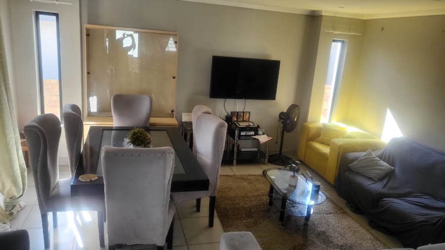 3 Bedroom Property for Sale in Lion Pride Gauteng