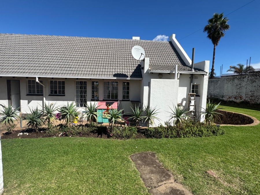3 Bedroom Property for Sale in Erasmia Gauteng