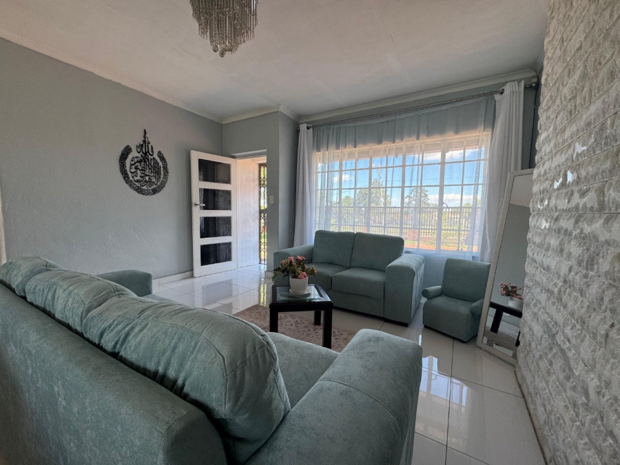 3 Bedroom Property for Sale in Erasmia Gauteng