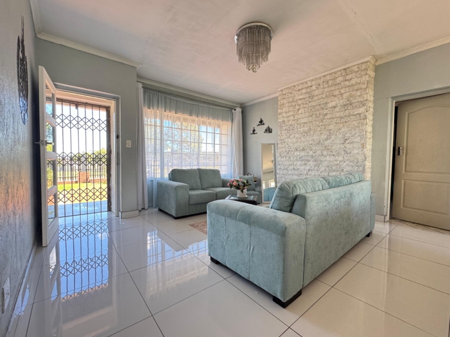 3 Bedroom Property for Sale in Erasmia Gauteng