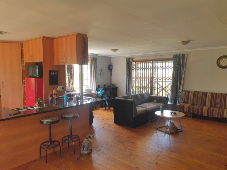 To Let 3 Bedroom Property for Rent in Fairlead Gauteng