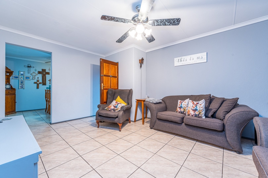 3 Bedroom Property for Sale in Helderkruin Gauteng