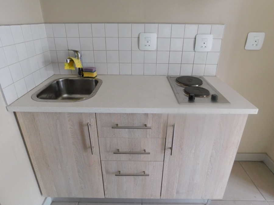 1 Bedroom Property for Sale in Hatfield Gauteng