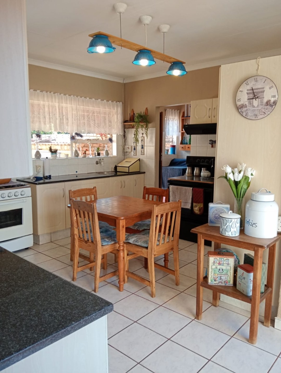 3 Bedroom Property for Sale in Ninapark Gauteng