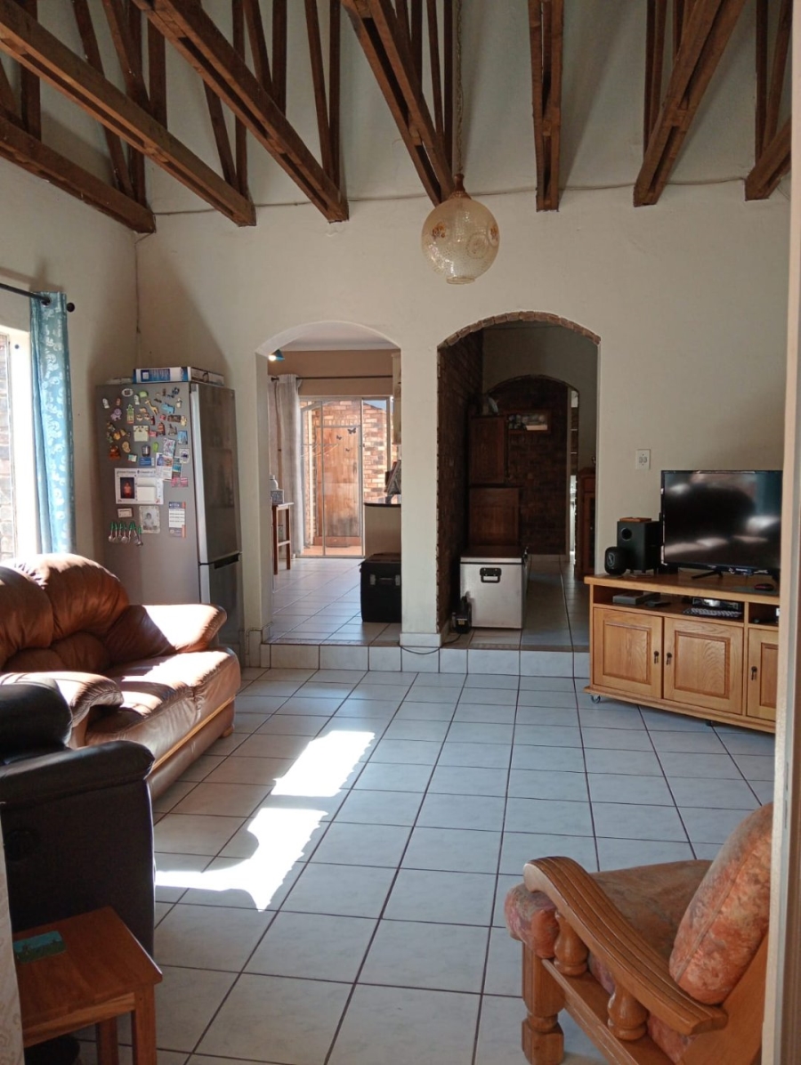 3 Bedroom Property for Sale in Ninapark Gauteng