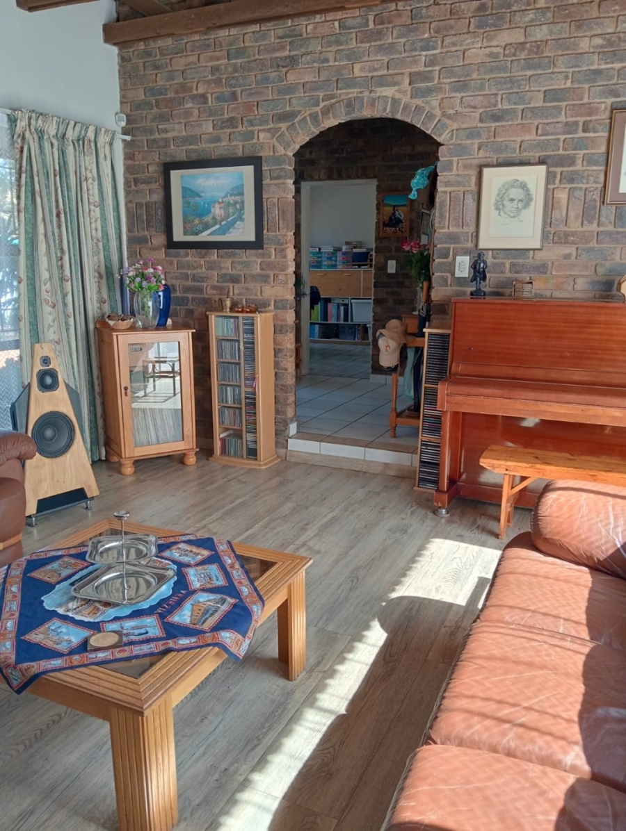 3 Bedroom Property for Sale in Ninapark Gauteng