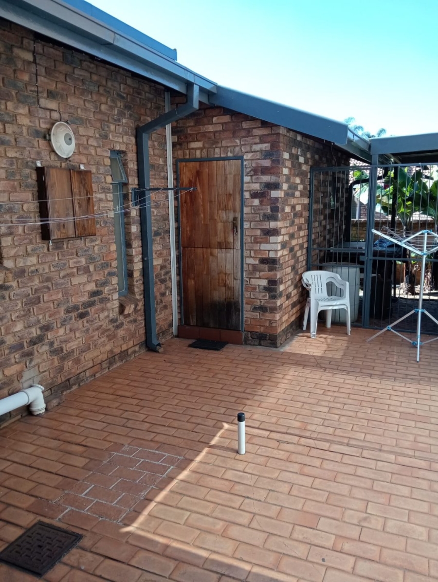 3 Bedroom Property for Sale in Ninapark Gauteng