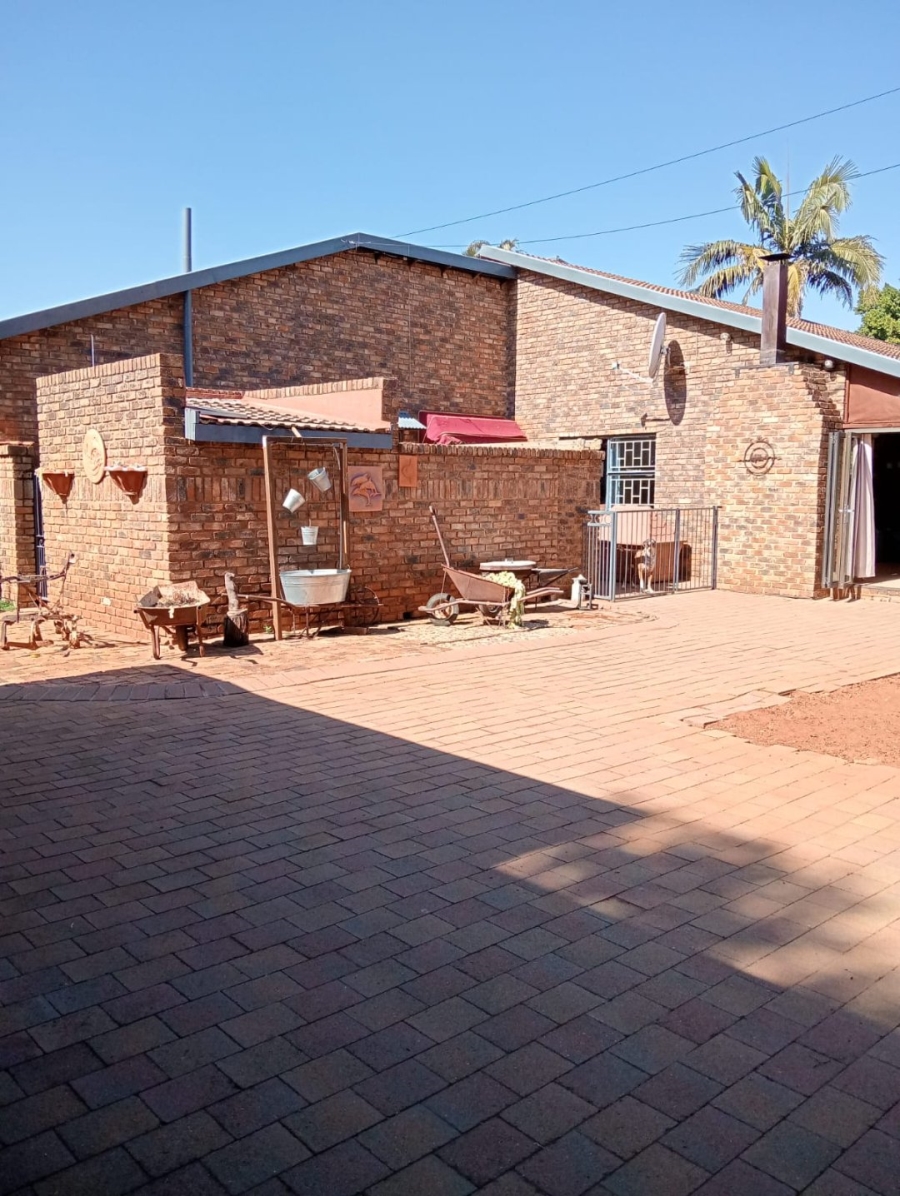 3 Bedroom Property for Sale in Ninapark Gauteng