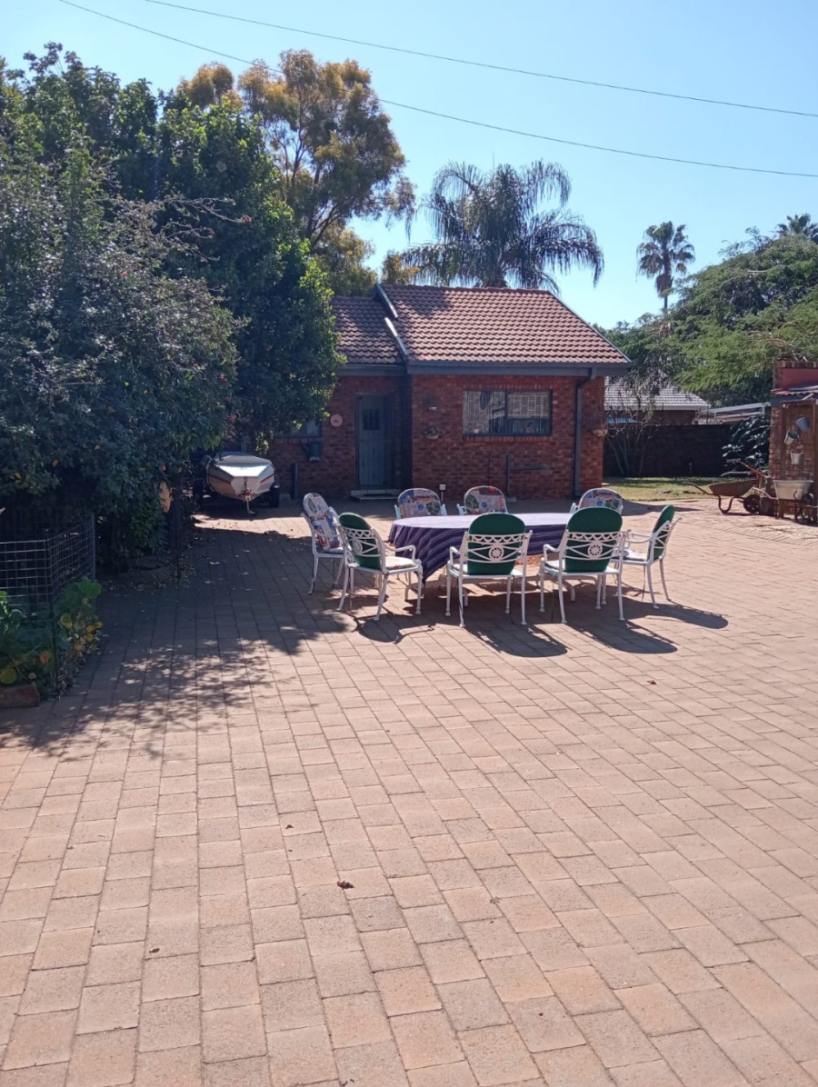 3 Bedroom Property for Sale in Ninapark Gauteng