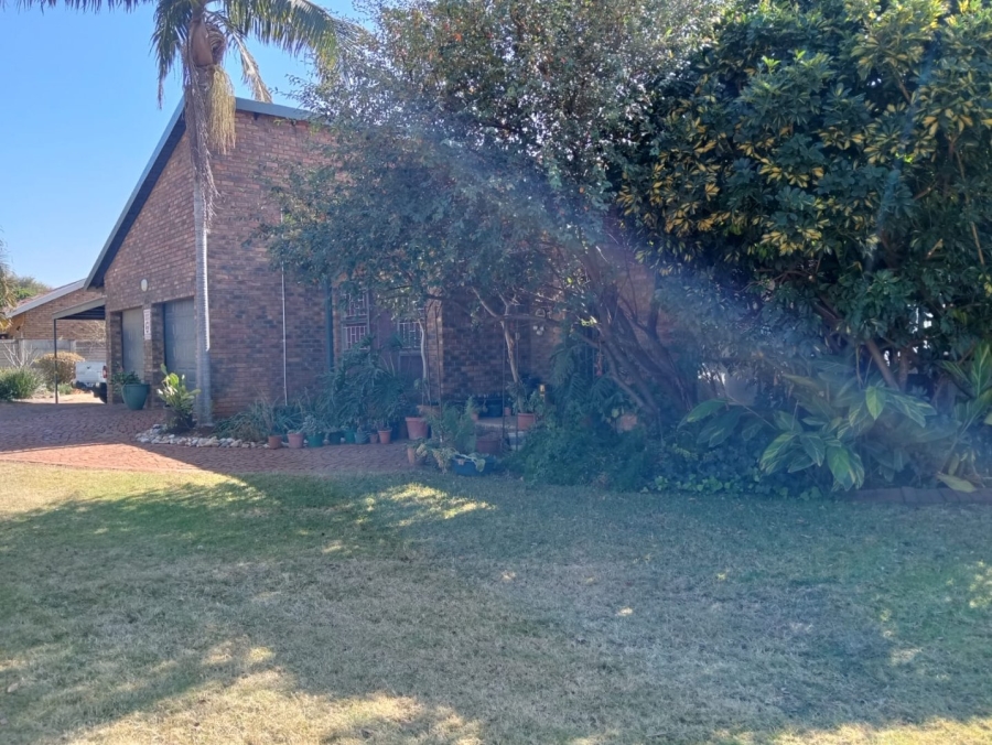 3 Bedroom Property for Sale in Ninapark Gauteng