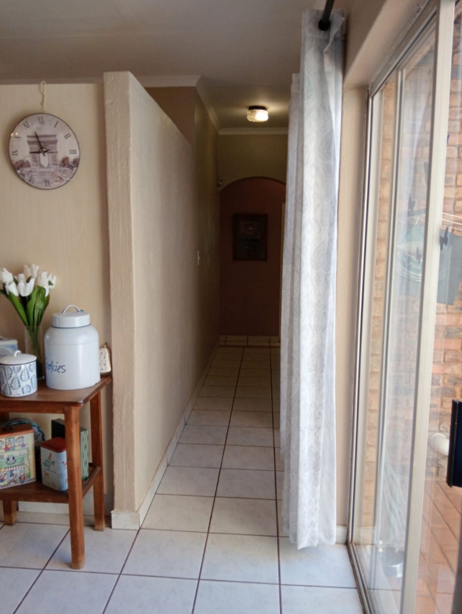 3 Bedroom Property for Sale in Ninapark Gauteng