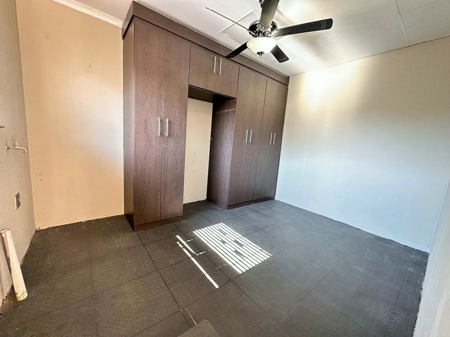 3 Bedroom Property for Sale in Amberfield Crest Estate Gauteng