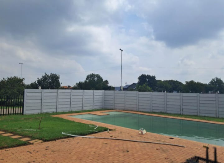 To Let 2 Bedroom Property for Rent in Eveleigh Gauteng