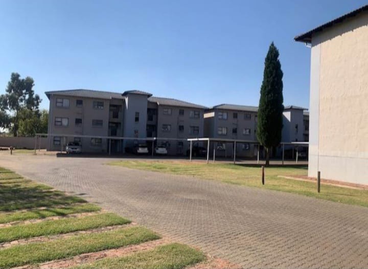 To Let 2 Bedroom Property for Rent in Eveleigh Gauteng