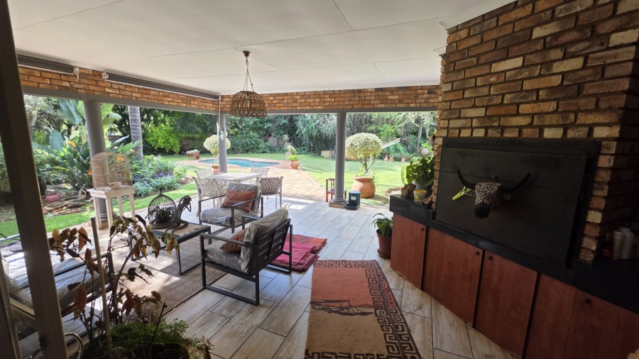 4 Bedroom Property for Sale in Montana Tuine Gauteng