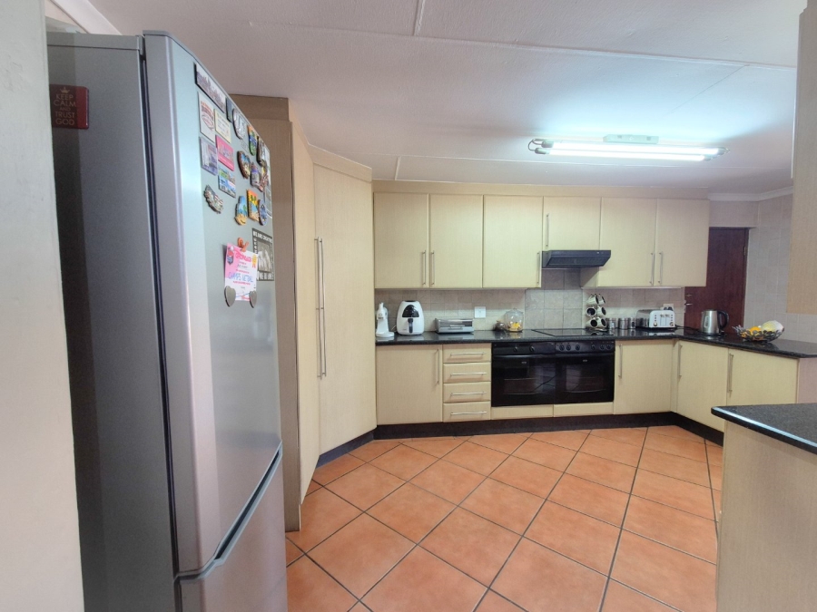 4 Bedroom Property for Sale in Vanderbijlpark SE 3 Gauteng