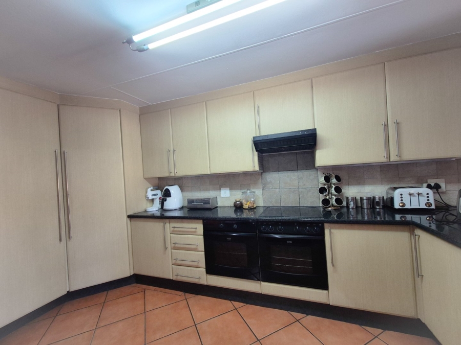 4 Bedroom Property for Sale in Vanderbijlpark SE 3 Gauteng