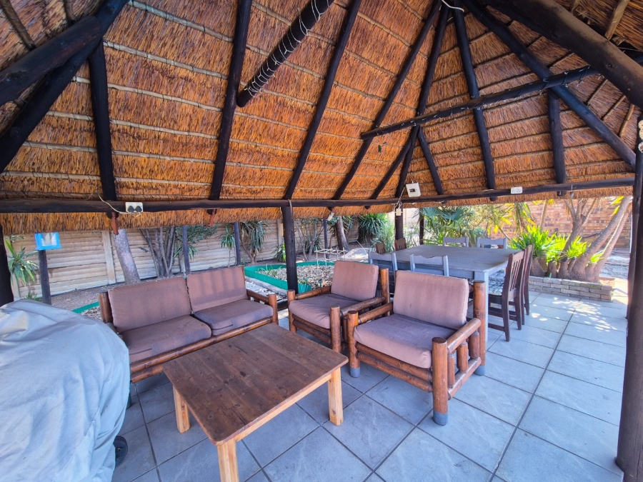 4 Bedroom Property for Sale in Vanderbijlpark SE 3 Gauteng