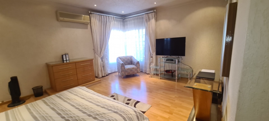 To Let 4 Bedroom Property for Rent in Laudium Gauteng