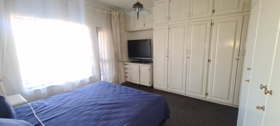 To Let 4 Bedroom Property for Rent in Laudium Gauteng