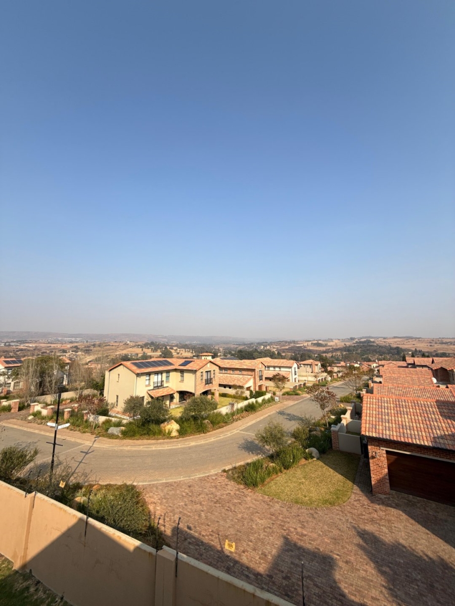 5 Bedroom Property for Sale in Avianto Estates Gauteng