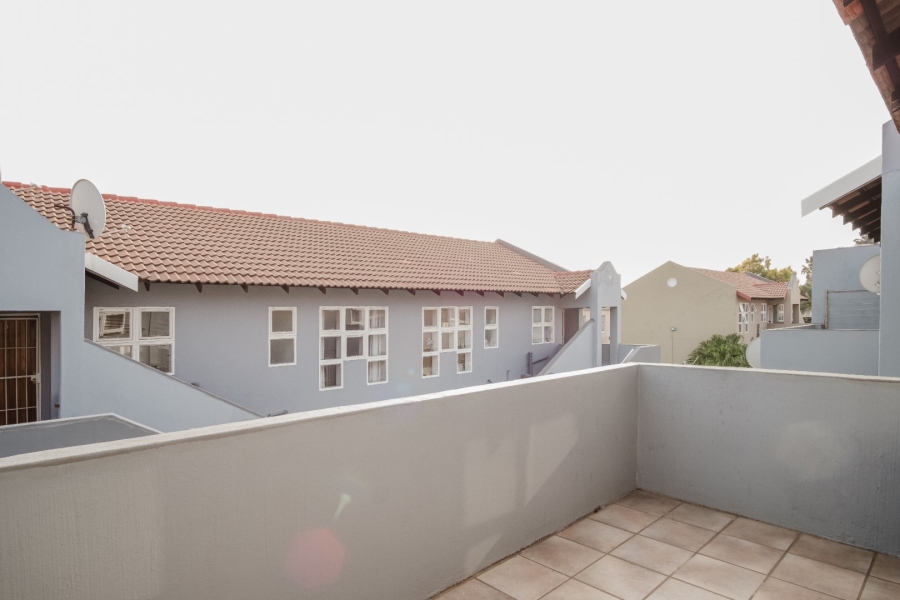 2 Bedroom Property for Sale in New Redruth Gauteng