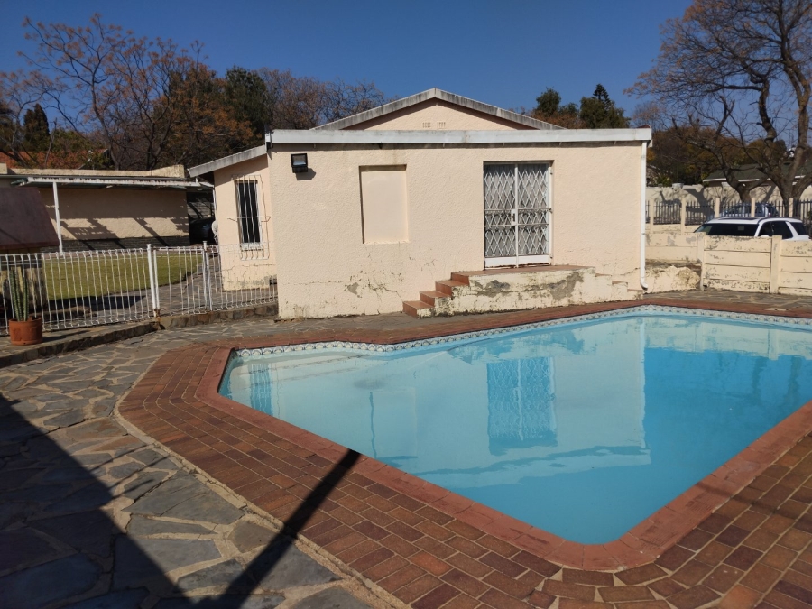 3 Bedroom Property for Sale in Edenvale Central Gauteng