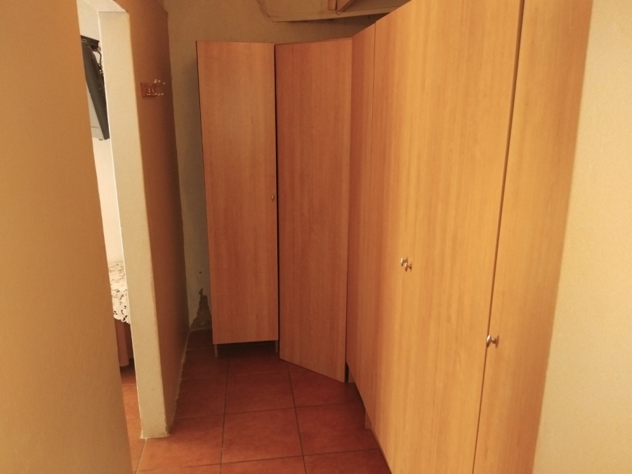 3 Bedroom Property for Sale in Edenvale Central Gauteng