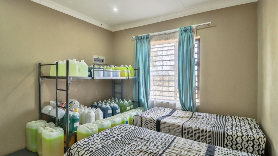 4 Bedroom Property for Sale in Boekenhoutskloof and surround Gauteng
