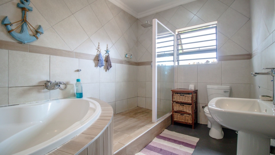 4 Bedroom Property for Sale in Boekenhoutskloof and surround Gauteng