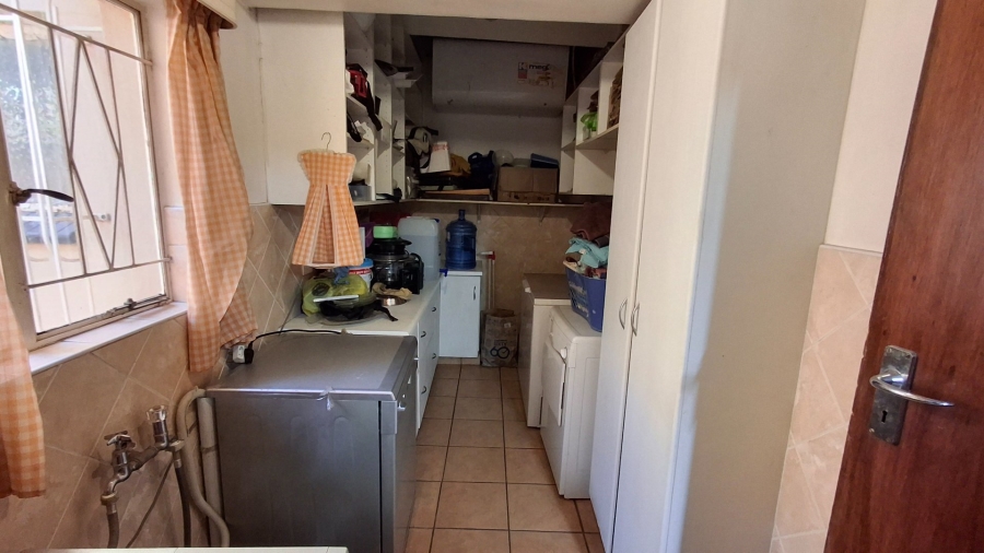 4 Bedroom Property for Sale in Sinoville Gauteng