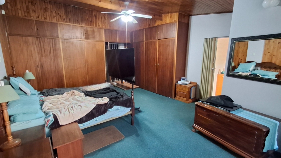 4 Bedroom Property for Sale in Sinoville Gauteng