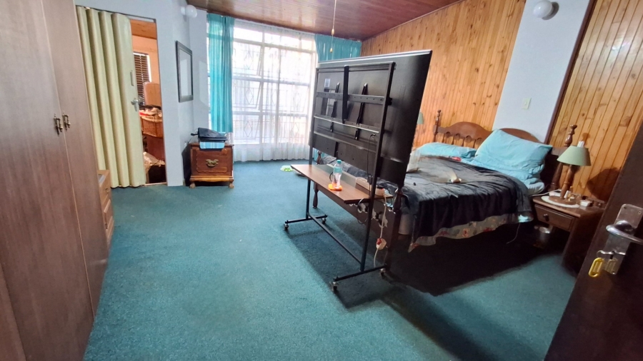 4 Bedroom Property for Sale in Sinoville Gauteng
