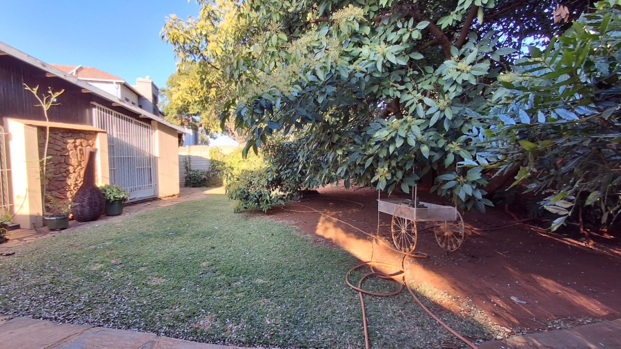 4 Bedroom Property for Sale in Sinoville Gauteng