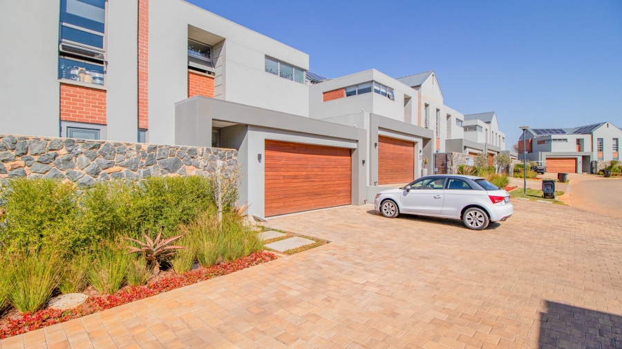 3 Bedroom Property for Sale in Serengeti Lifestyle Estate Gauteng