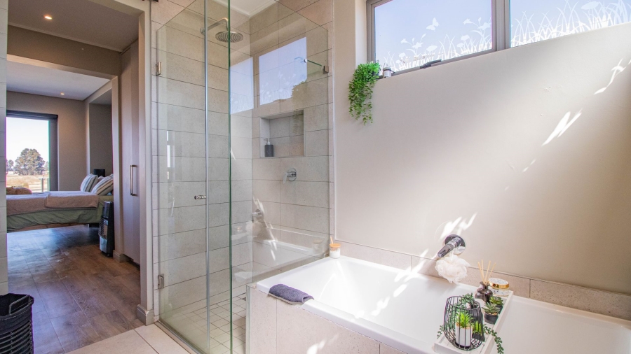 3 Bedroom Property for Sale in Serengeti Lifestyle Estate Gauteng