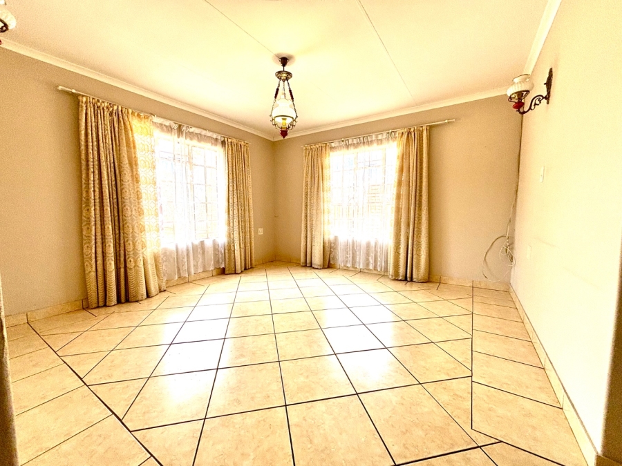 3 Bedroom Property for Sale in Erasmus Gauteng
