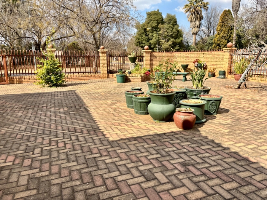 3 Bedroom Property for Sale in Erasmus Gauteng