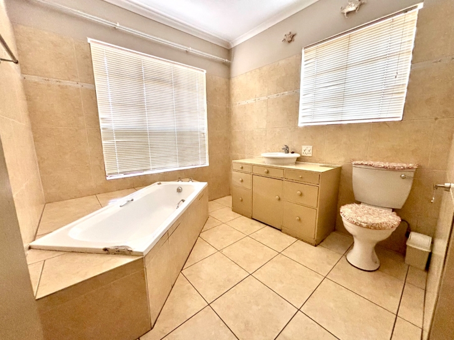 3 Bedroom Property for Sale in Erasmus Gauteng