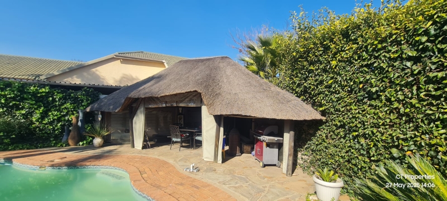 To Let 4 Bedroom Property for Rent in Parkrand Gauteng