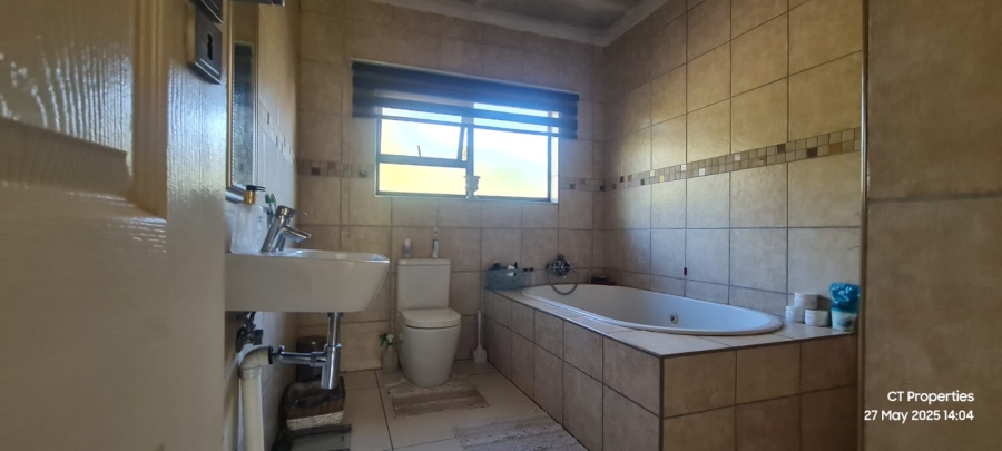 To Let 4 Bedroom Property for Rent in Parkrand Gauteng