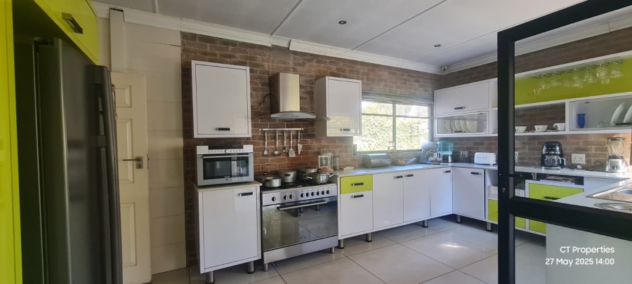 To Let 4 Bedroom Property for Rent in Parkrand Gauteng