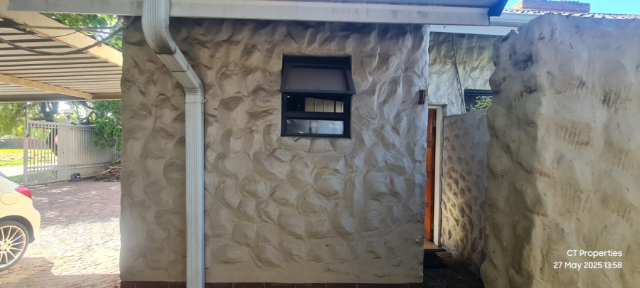 To Let 4 Bedroom Property for Rent in Parkrand Gauteng