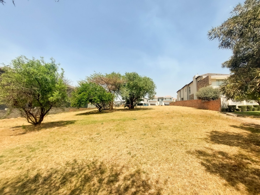 Bedroom Property for Sale in Blue Valley Golf Estate Gauteng