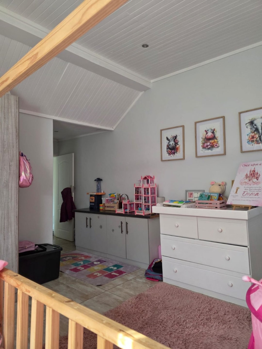 4 Bedroom Property for Sale in Mountain View Gauteng