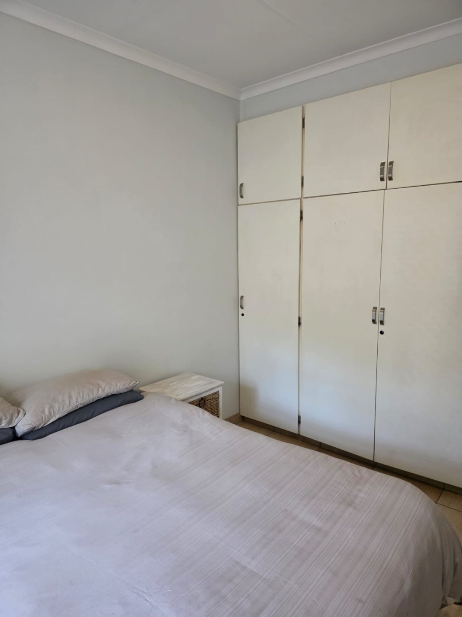 4 Bedroom Property for Sale in Mountain View Gauteng