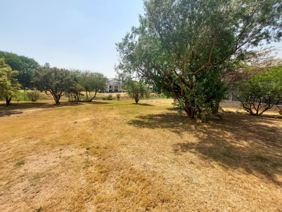  Bedroom Property for Sale in Blue Valley Golf Estate Gauteng