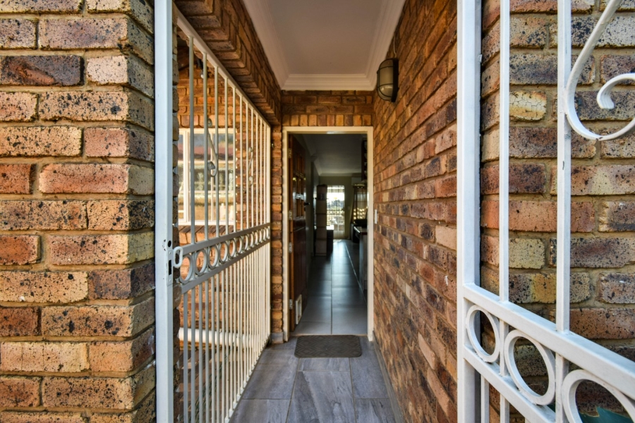 3 Bedroom Property for Sale in Doornpoort Gauteng